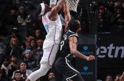 开云体育入口-湖人险胜爵士，阿德巴约惊艳世界的简单介绍