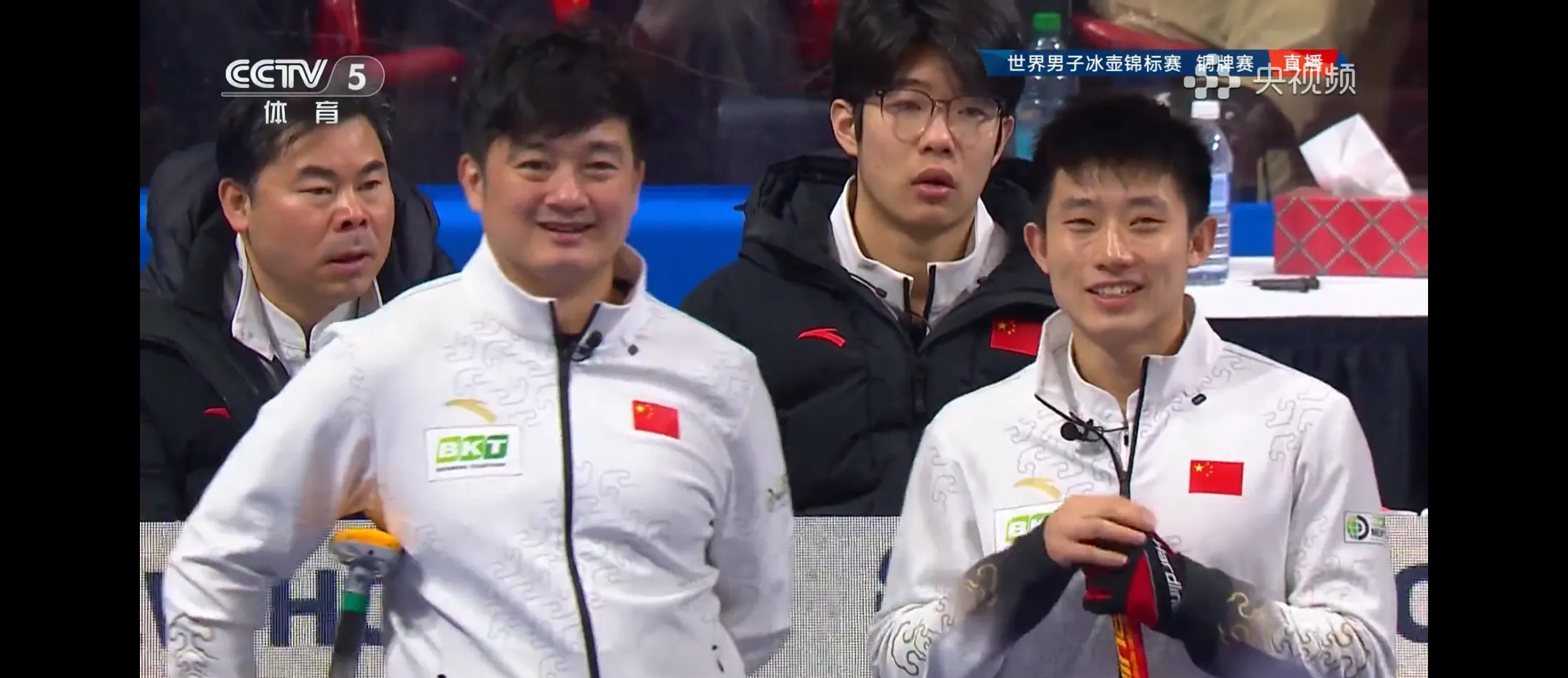 包含惊险刺激！国内冠军争霸赛精彩纷呈，争夺白热化的词条