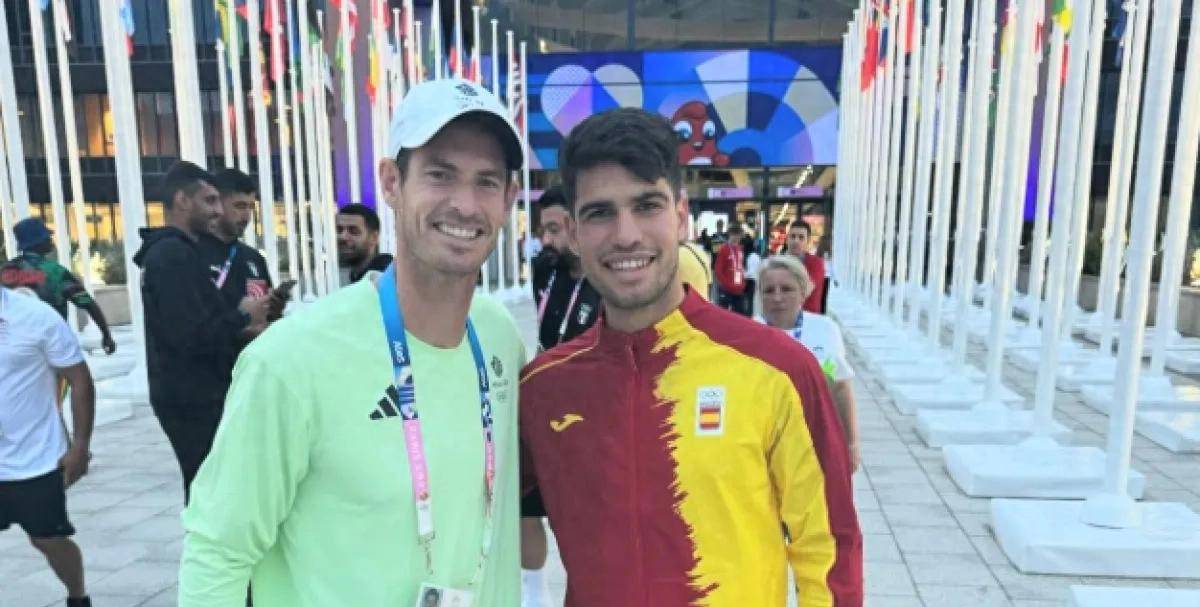 包含德国网球队爆冷日本网球队，穆雷打破历史纪录的词条